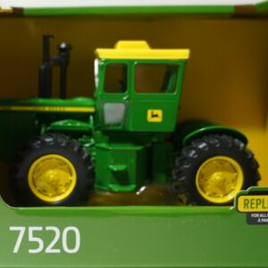 1/32 John Dere 7520 4WD